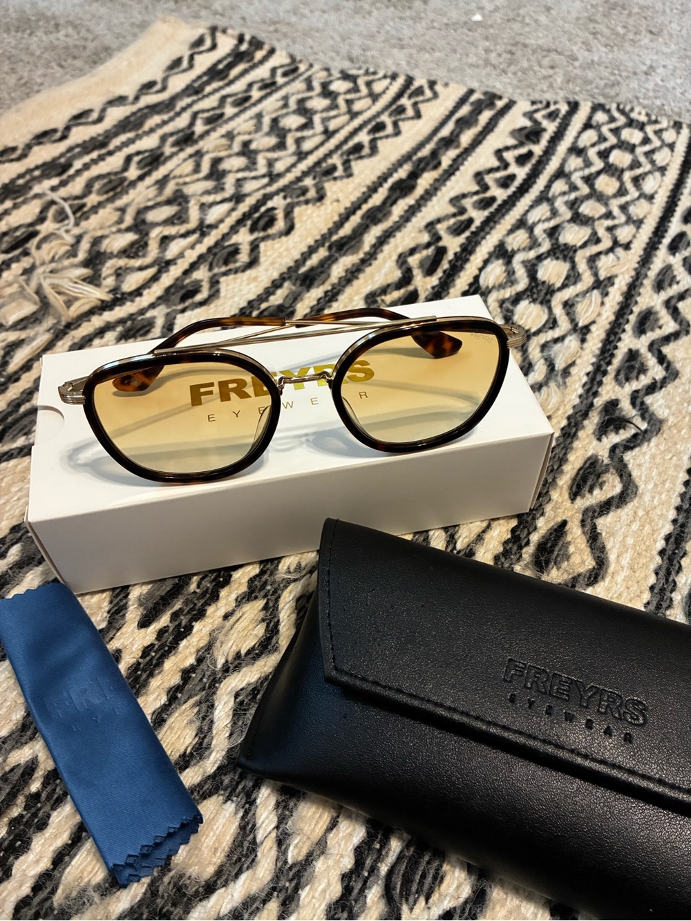 FREYRS Women’s Tortoiseshell Frame Sunglasses with Yellow Lenses